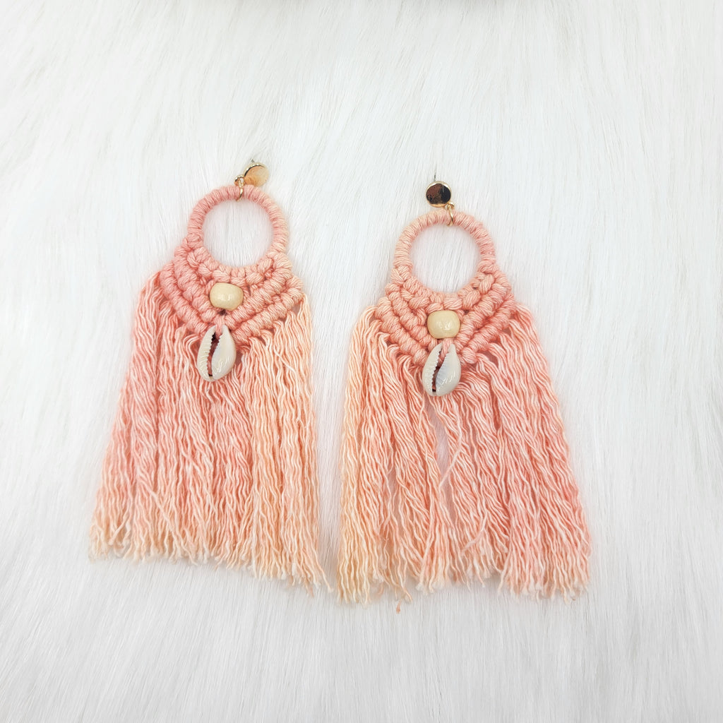 Macramé Earrings With Cowrie Shells